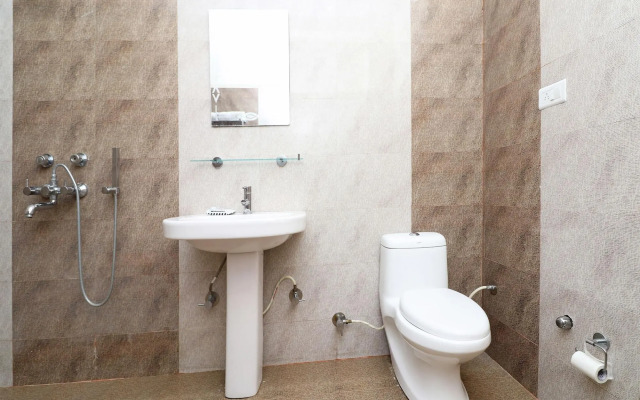 Hotel Heaven Heights By OYO Rooms