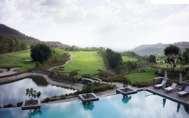 Oxford Golf Resort
