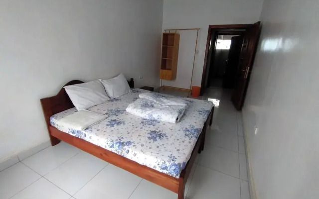Captivating 4-bed House - Garden & Free Parking
