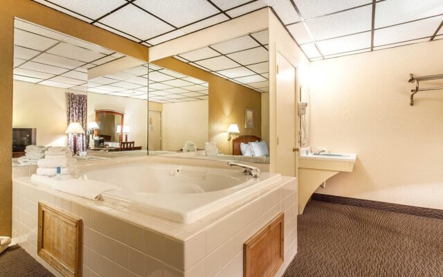 Rodeway Inn Sandusky North