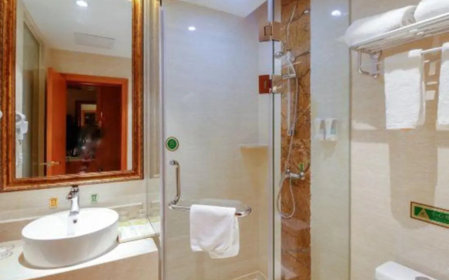 Vienna 3 Best Hotel (Nanchang Qingshan Lake High-tech)