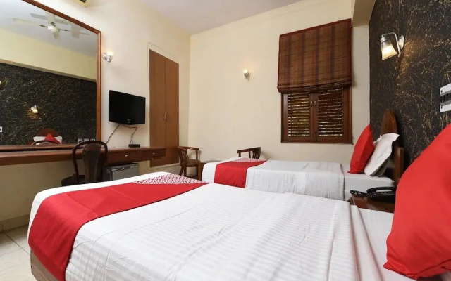 Kapur Guest House by OYO
