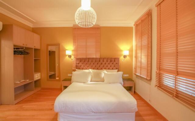 Comfortable Flat with Jacuzzi near Hadrian&apos;s Gate
