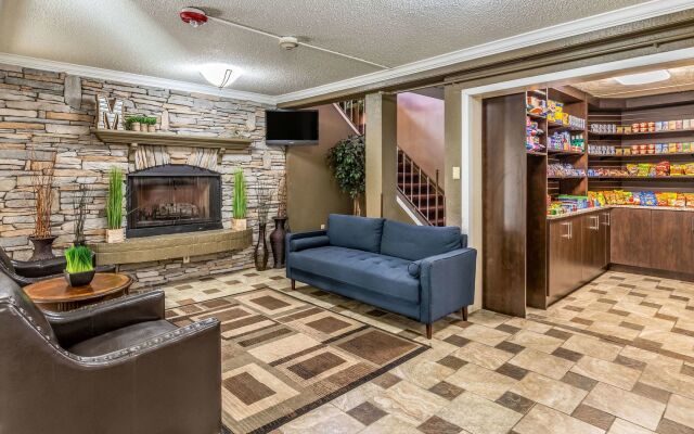 Magnuson Hotel Detroit Airport