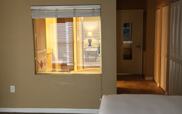 Barefoot Suites