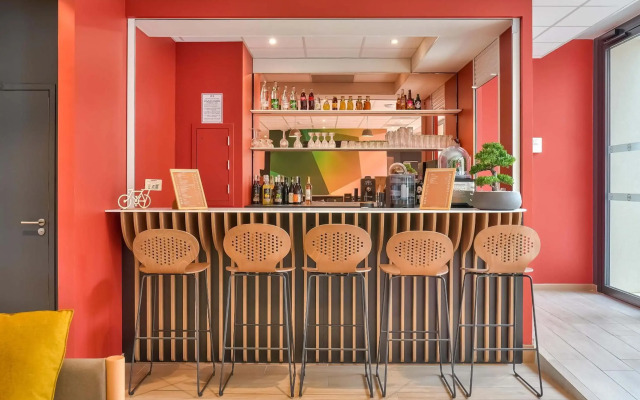B&B HOTEL Paris Porte d'Orléans