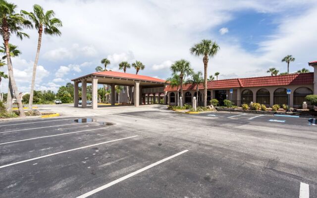 Motel 6 Spring Hill, FL - Weeki Wachee