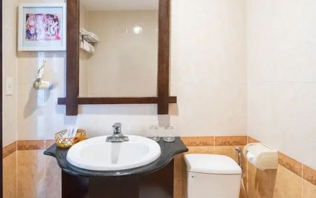 Shine Hue Hotel 2