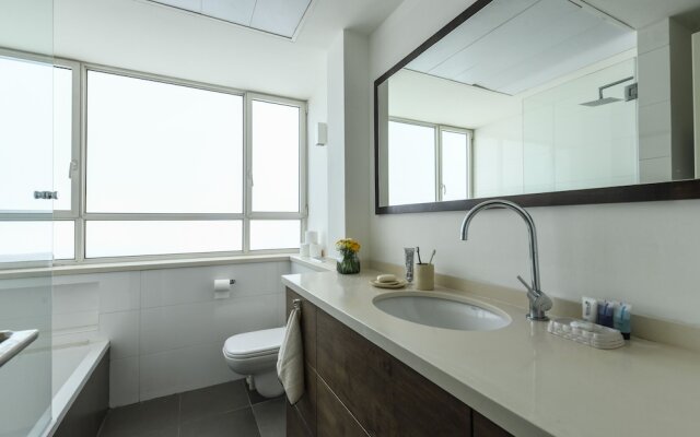 Stunning 2BR Apartment in Beeri