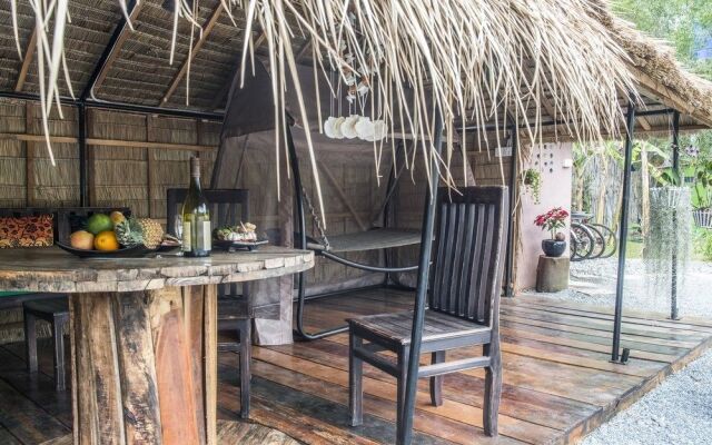 Cubby House Resort & Glamping