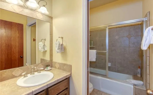 Aspenwood #1370 4 Bedroom Townhouse