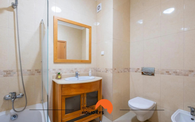 #045 Sea View Amazing Balcony Center