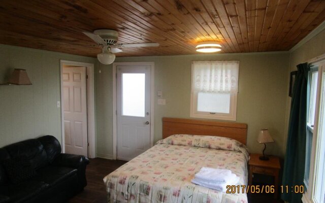 Sea'scape Oceanfront Cottages