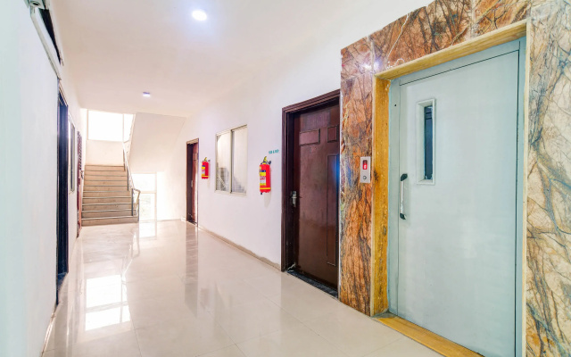 OYO 36855 Hotel Indraprasth