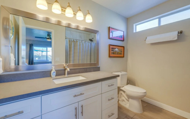 Family-friendly Tempe Home w/ Free Heated Pool!