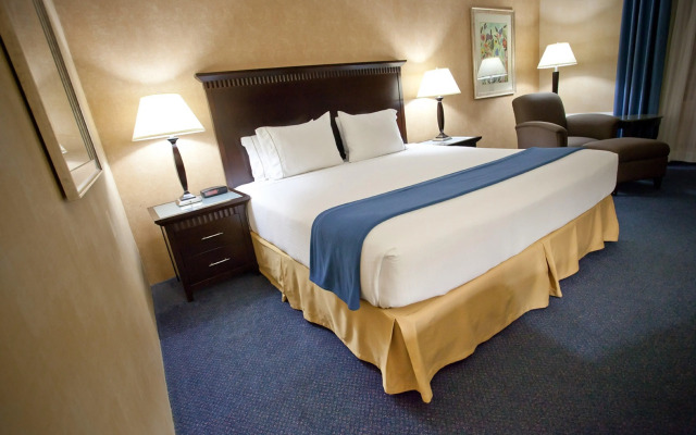 Holiday Inn Express Grover Beach by IHG