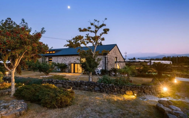 Jeju Patio Aewol