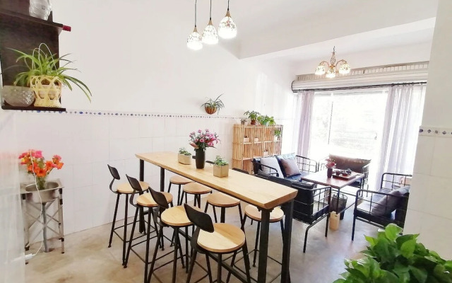 Kunming LiuxiaChunshu Hostel