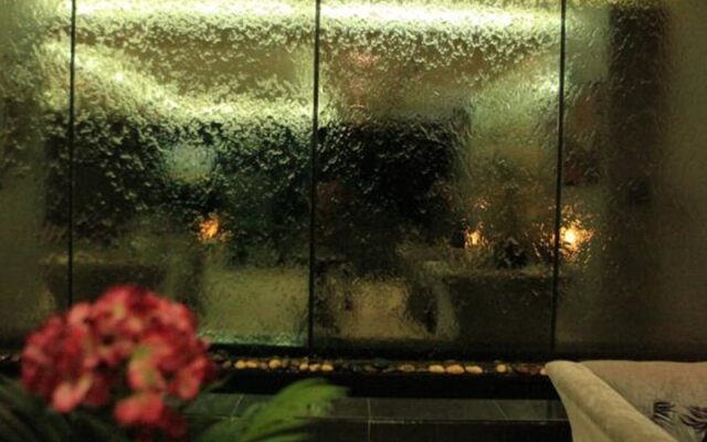 Kyan Suite Hotel