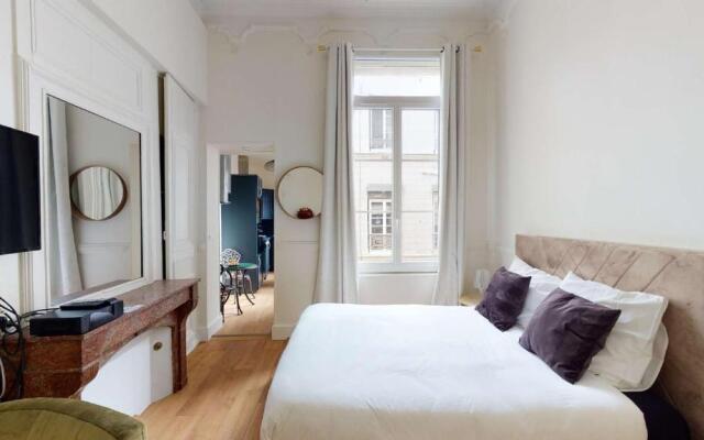 La Suite Royale (Adults Only)