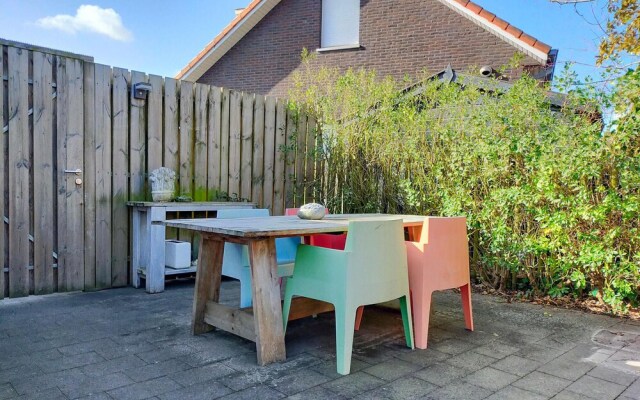 Beautiful Home in Breskens With Wifi and 1 Bedrooms