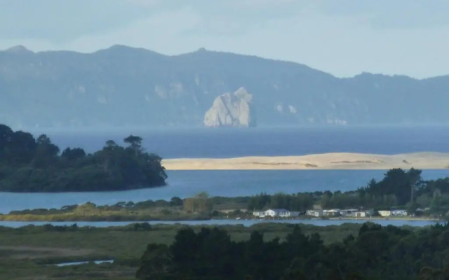 THE SPIRIT OF AGNèS SOREL MANOR