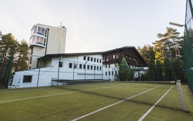 Hotel Borova Gora