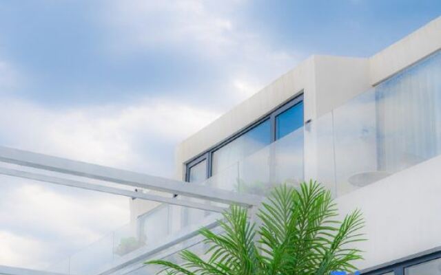 Mu Yin Su Collection | Private Pool · Designer Luxury Vacation Stay