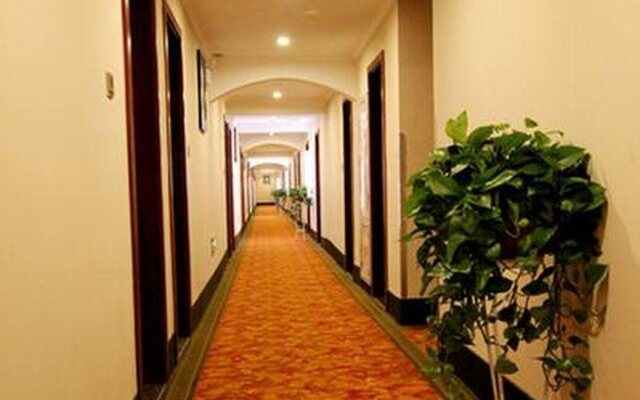 GreenTree Inn Fujian Sanming West Bus Station Express Hotel