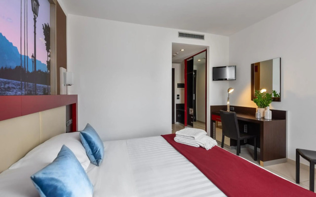 Kairos Garda Hotel