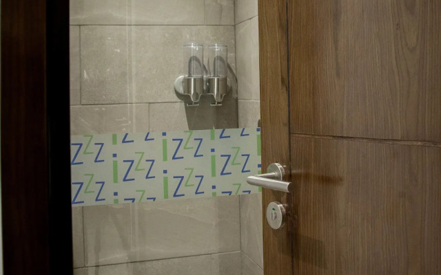 izZzleep Aeropuerto Terminal 1