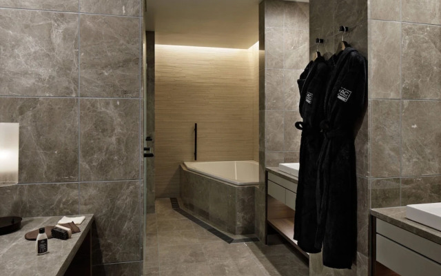 AC Hotel by Marriott Tokyo Ginza