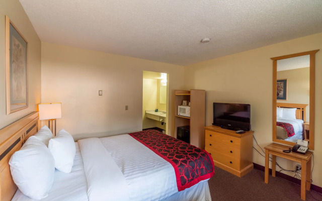 Canadas Best Value Desert Inn & Suites Cache Creek