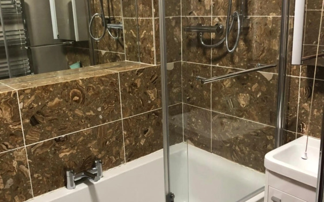 Central Lisburn Duplex Apartment