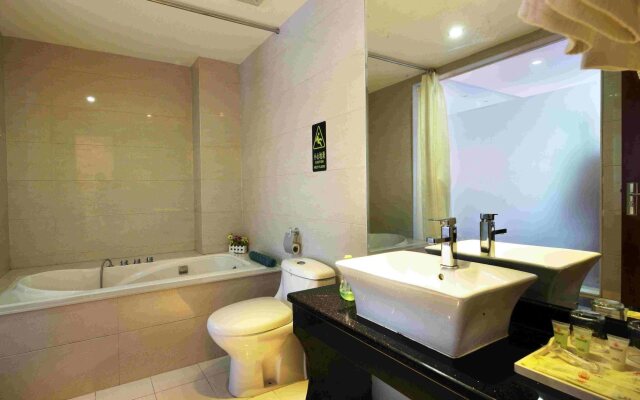 Xiamen Gulangyu Islet Yueqinggang Hotel