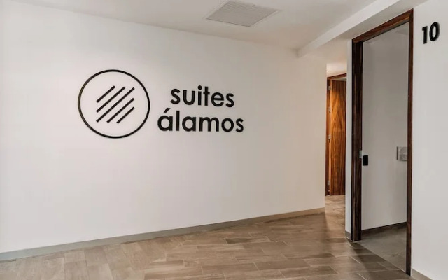 Suites Álamos by Homirent