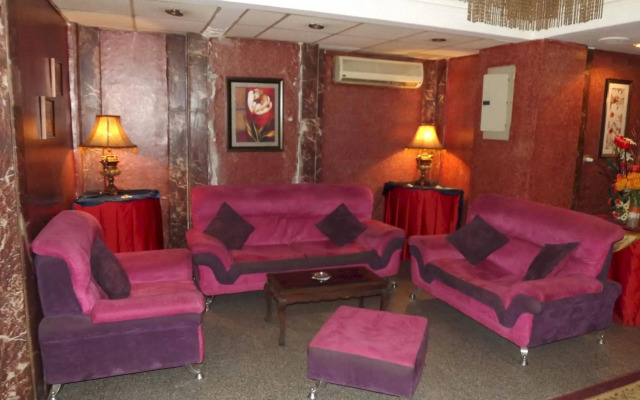 Mayorca Hotel