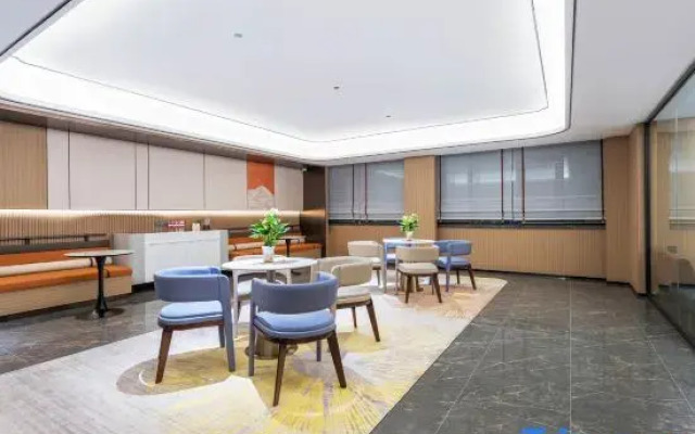 Starway Hotel (Yinchuan High-Speed Railway Station Xinhua Union Plaza)
