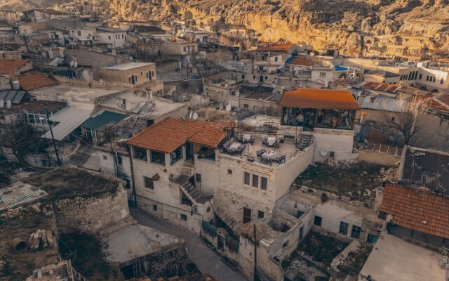Zula Cave House
