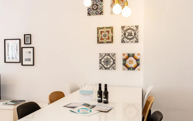 Feel Porto Stylish Flat II