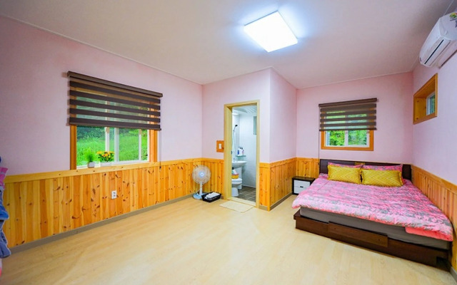 Gurye Seomjingang Pension