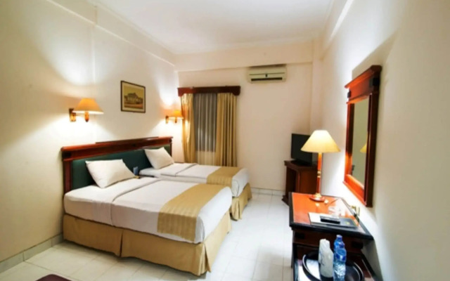 Puri Jaya Hotel