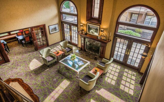 Cloverleaf Suites Columbus