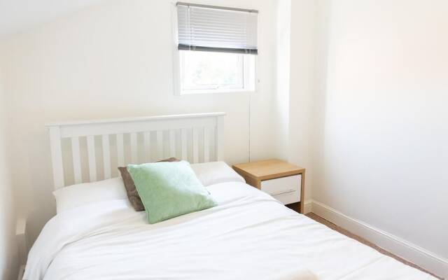 Karah Suites Alfred Street