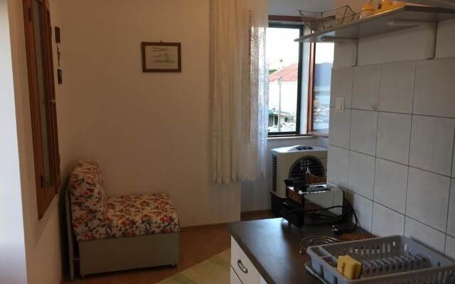 Apartmani Loredana - One-bedroom Apartment With Sea View