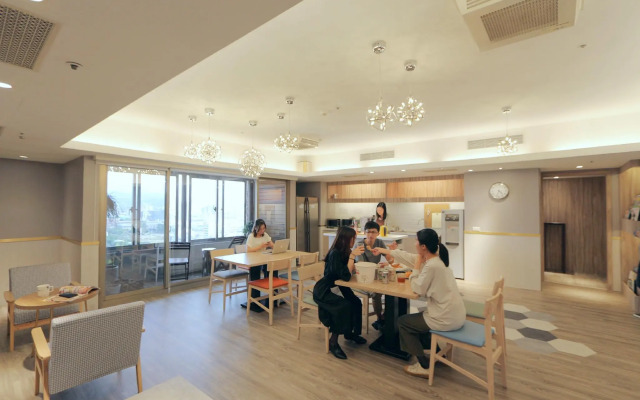 Sky19 Hotel