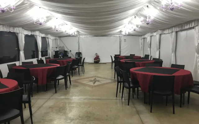 Holiday House & Events With Private Pool in the Center of Sicily