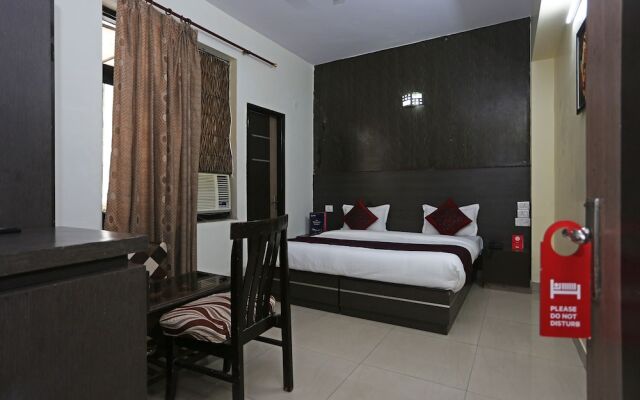 OYO 9601 Hotel Sunshine Residency Castle