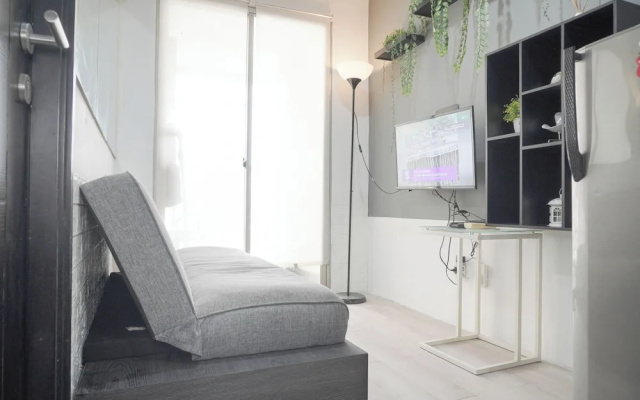 Minimalist And Cozy Living 1Br Belmont Residence Puri Apartment – Guest Rooms – Jakarta