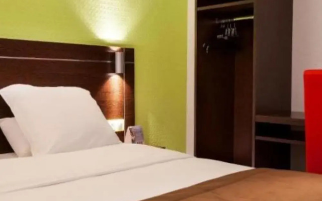 Enzo Hotel Brétigny